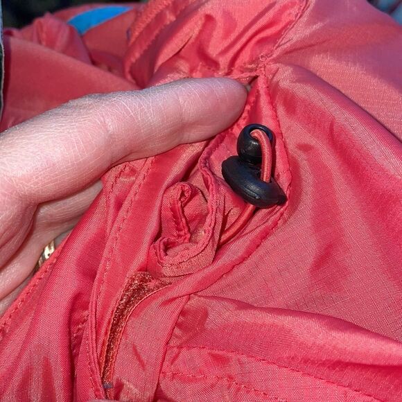 L.L. Bean salmon pink windbreaker jacket with hood - Picture 9 of 10